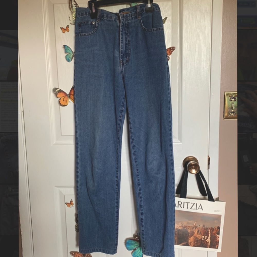 Best Vintage high-rise straight leg jeans🦋